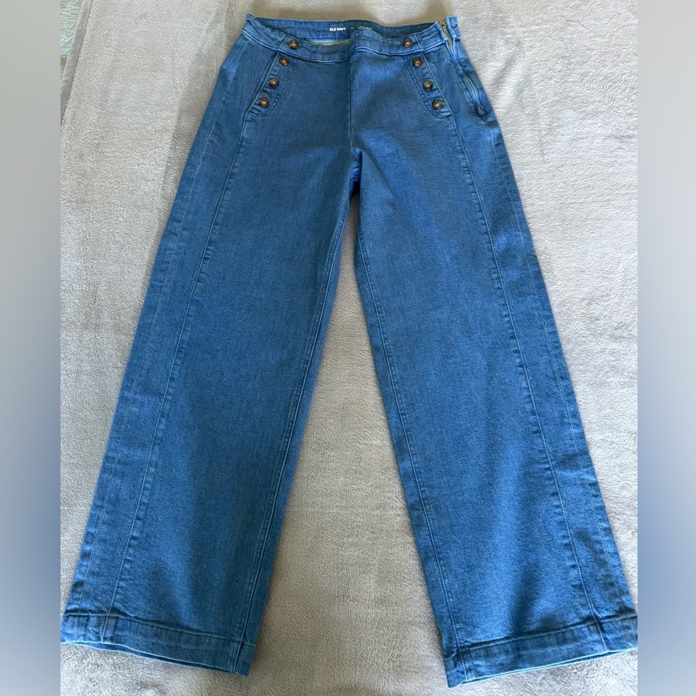 Old Navy Medium Blue Wide-Leg High-Waist Jeans with Button Detail